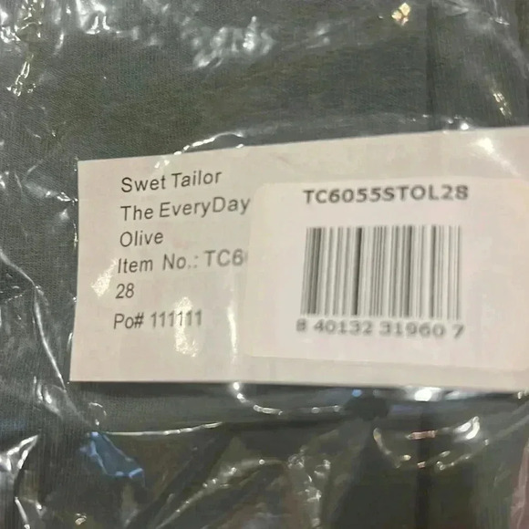 Swet Tailor The Everyday Chino Short Olive NWT - Picture 3 of 3